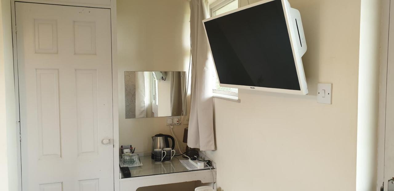 エイボンヒル B&B レディッチ エクステリア 写真