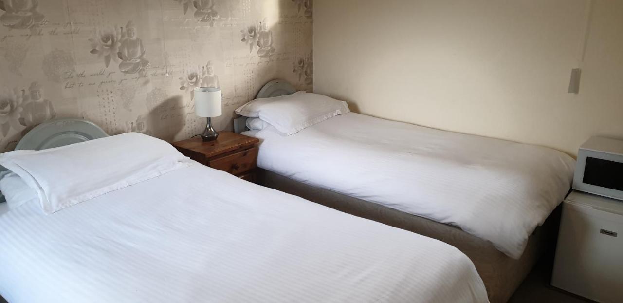 エイボンヒル B&B レディッチ エクステリア 写真